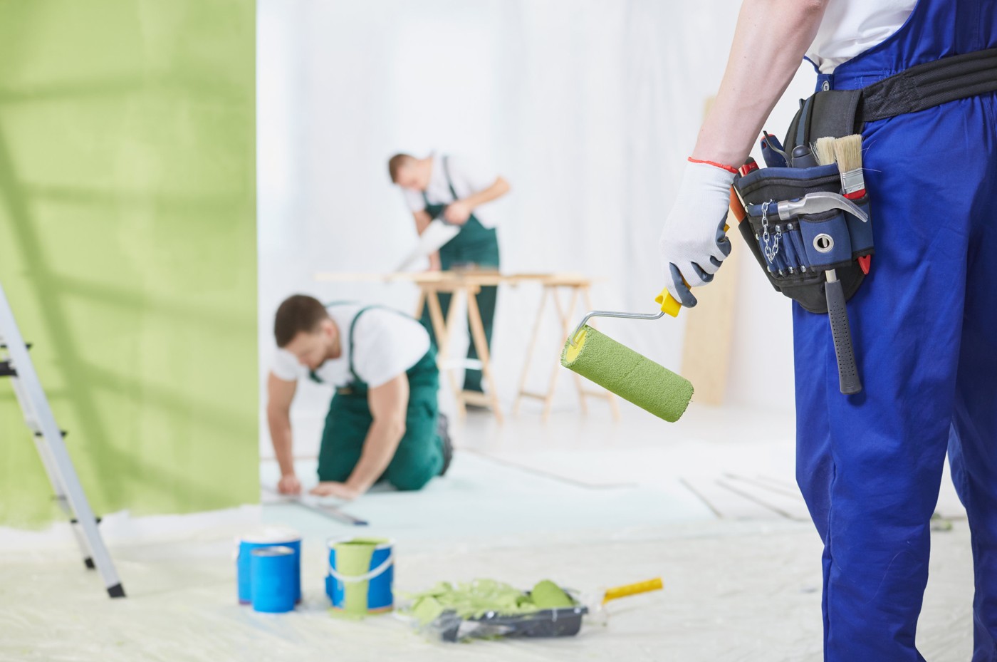 Essential Tips for Selecting the Right Painting Contractors for Your Next Project
