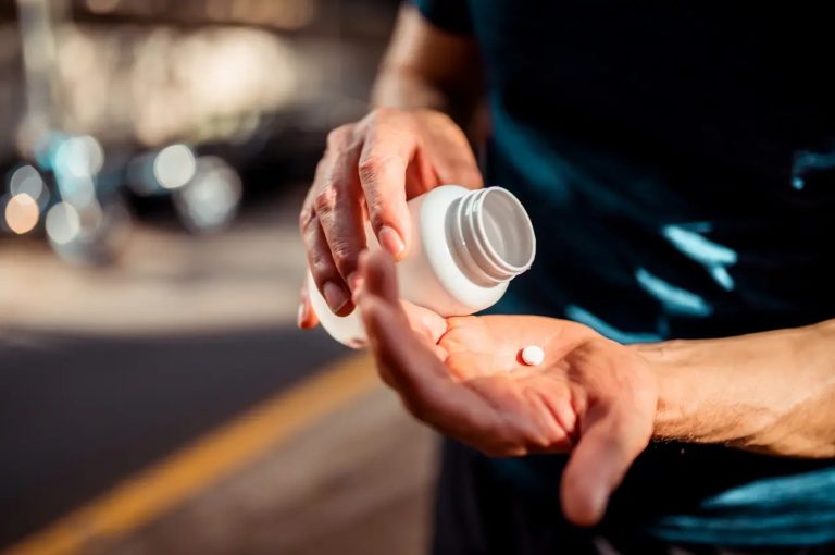 What is MK677: Safety, Benefits, Side Effects, and Buying Guide for Bodybuilding