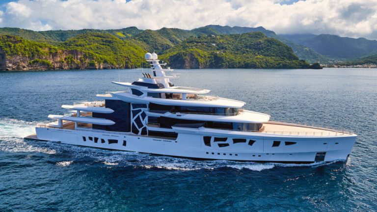 Innovative Trends in Luxury Yachting Experiences