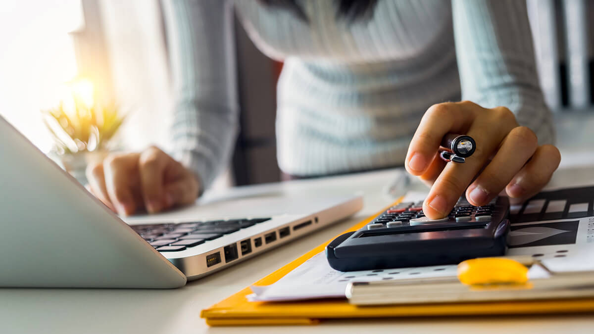 3 Signs Your Company Needs A CPA Immediately